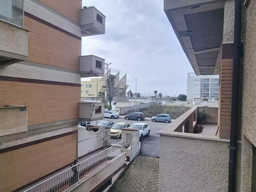 Immagine 13 di Appartamento in affitto  in Via Carlo Avegno 20 a Roma