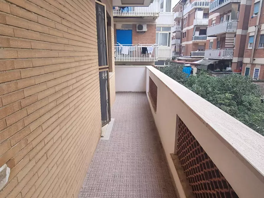 Immagine 14 di Appartamento in affitto  in Via Carlo Avegno 20 a Roma