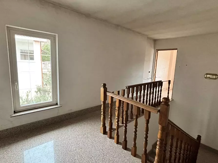 Immagine 21 di Villa in vendita  in via tevola a Velletri