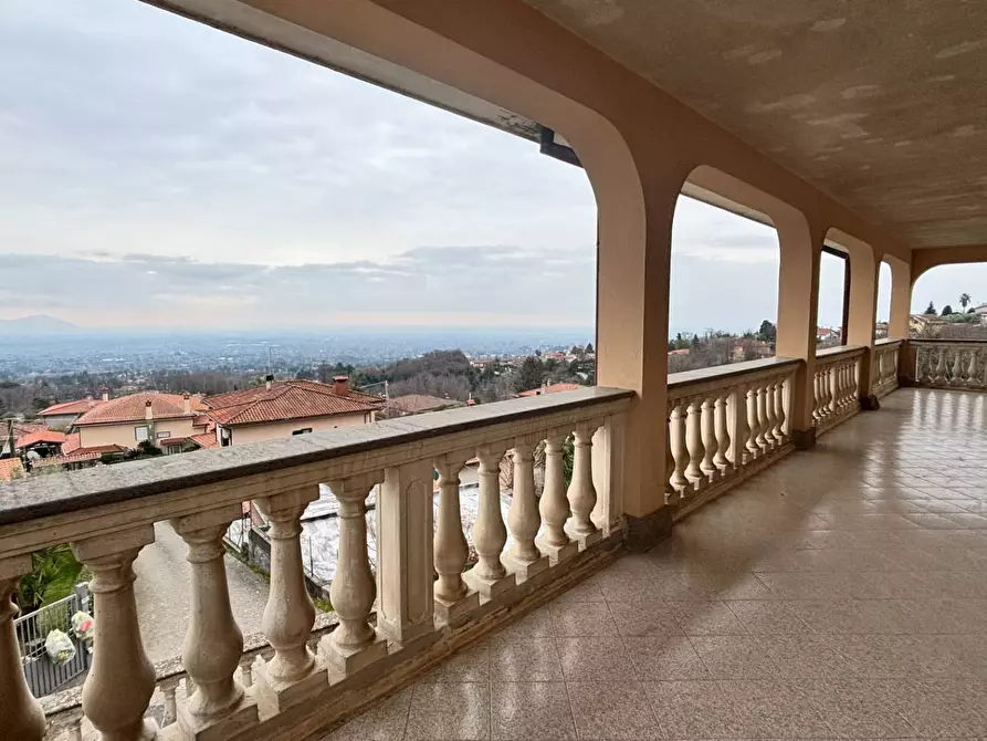 Immagine 12 di Villa in vendita  in via tevola a Velletri