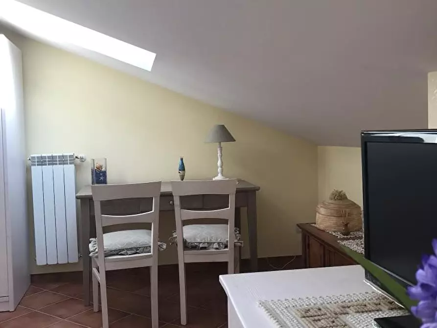 Immagine 5 di Appartamento in vendita  in via Atrani a Fiumicino