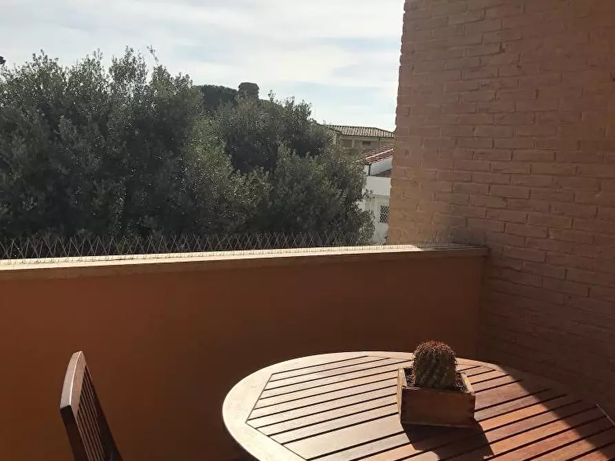 Immagine 9 di Appartamento in vendita  in via Atrani a Fiumicino