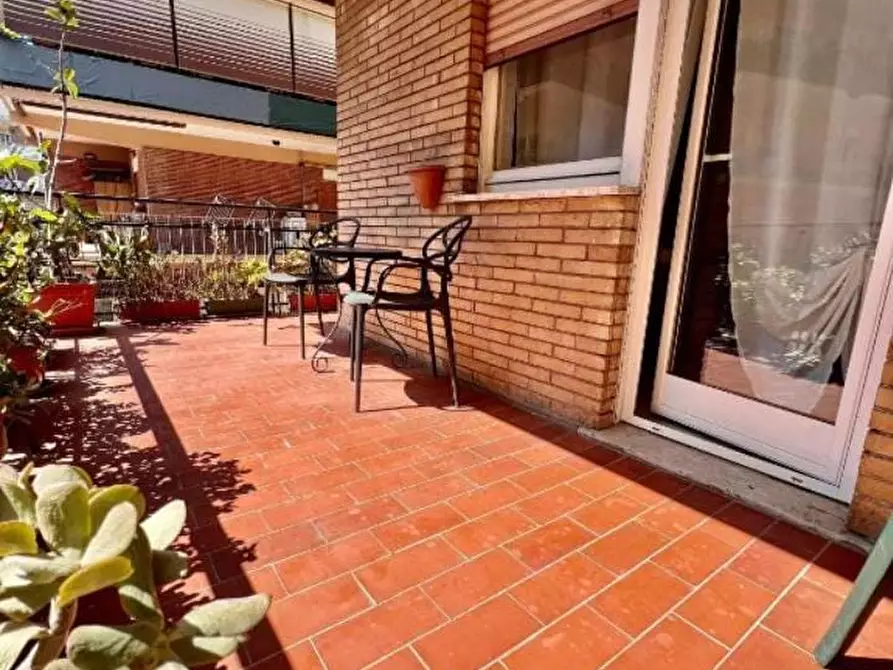 Immagine 8 di Appartamento in vendita  in Via Antonio Forni a Roma