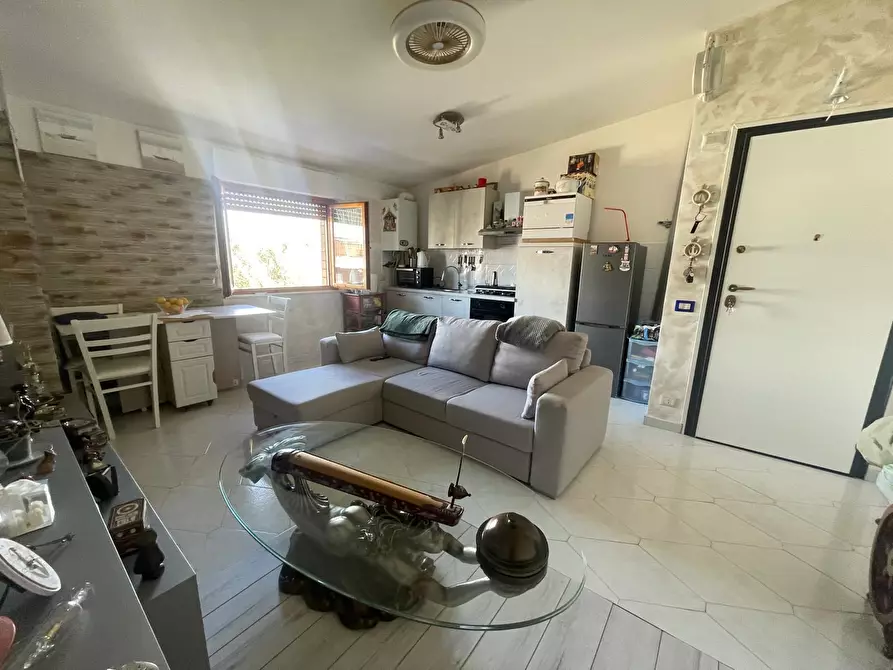 Immagine 1 di Attico in vendita  in Via Bologna a Ardea