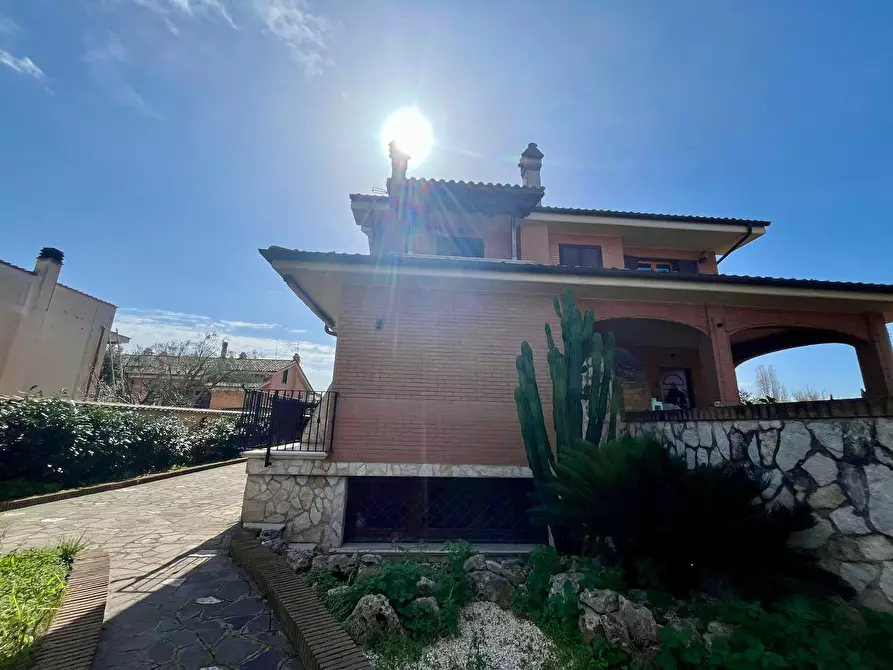 Immagine 3 di Casa semindipendente in vendita  in Via Vittorio Ricci 45 a Roma