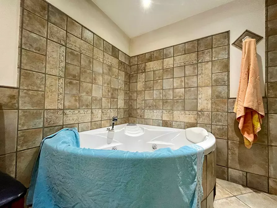 Immagine 23 di Casa semindipendente in vendita  in Via Vittorio Ricci 45 a Roma