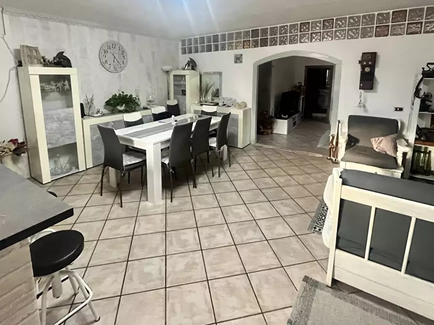 Immagine 2 di Villa in vendita  in Via San Berardo dei Marsi a Ardea