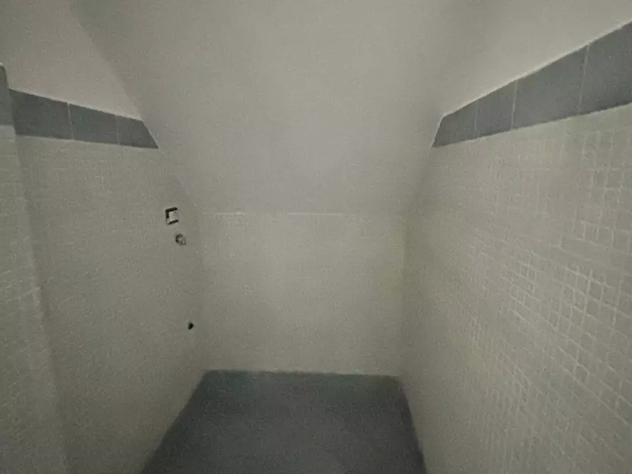 Immagine 31 di Villa in vendita  in LUNGOMARE TOR SAN LORENZO a Ardea