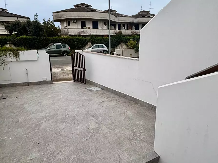 Immagine 24 di Villa in vendita  in LUNGOMARE TOR SAN LORENZO a Ardea