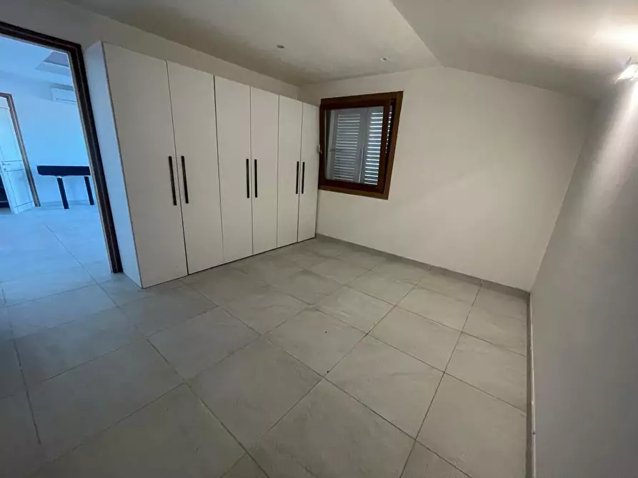 Immagine 26 di Casa semindipendente in vendita  in Via Serio a Aprilia