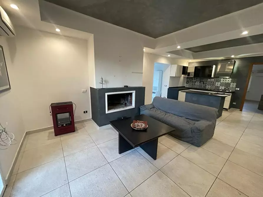 Immagine 19 di Casa semindipendente in vendita  in Via Serio a Aprilia