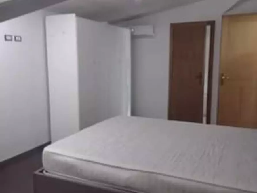 Immagine 24 di Villa in vendita  in via serio a Aprilia