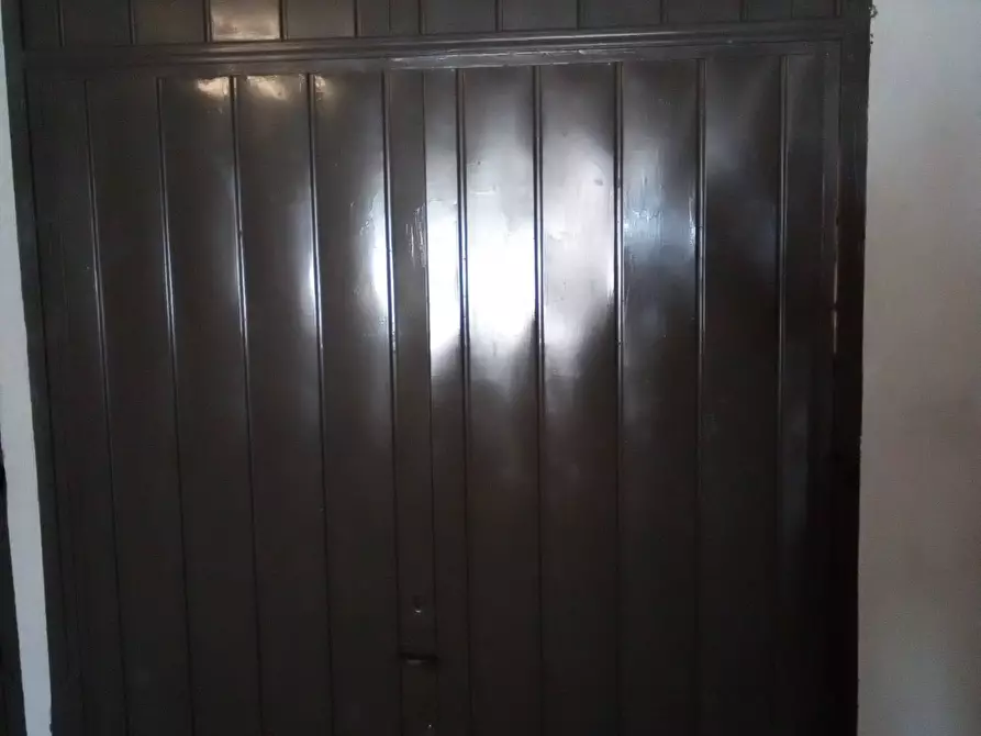 Immagine 10 di Box auto in vendita  in Via Dei Velieri 58 a Roma