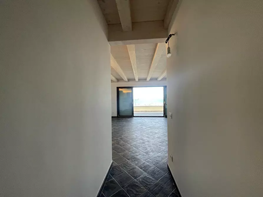 Immagine 27 di Attico in vendita  in lungomare degli ardeatini a Ardea