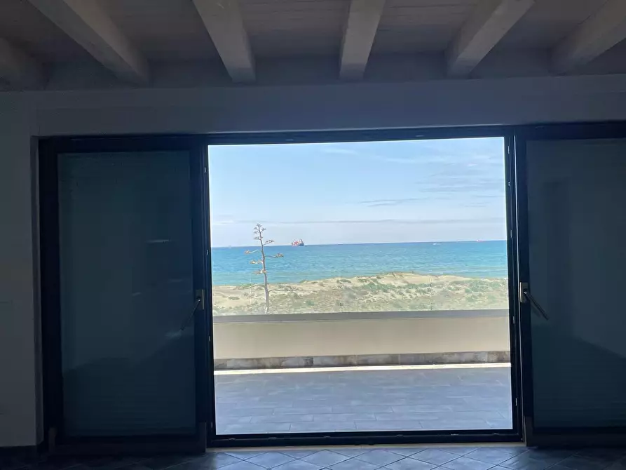 Immagine 26 di Attico in vendita  in lungomare degli ardeatini a Ardea