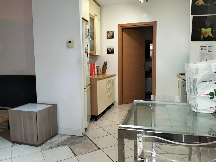 Immagine 8 di Villa in vendita  in Via Luigi Chiarini a Roma