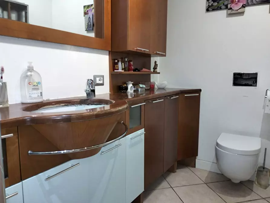 Immagine 18 di Villa in vendita  in Via Luigi Chiarini a Roma