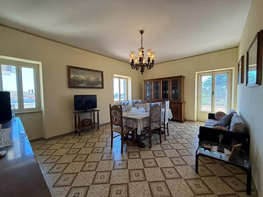 Immagine 15 di Villa in vendita  in Via Pratica Di Mare a Ardea