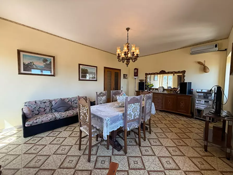 Immagine 17 di Villa in vendita  in Via Pratica Di Mare a Ardea