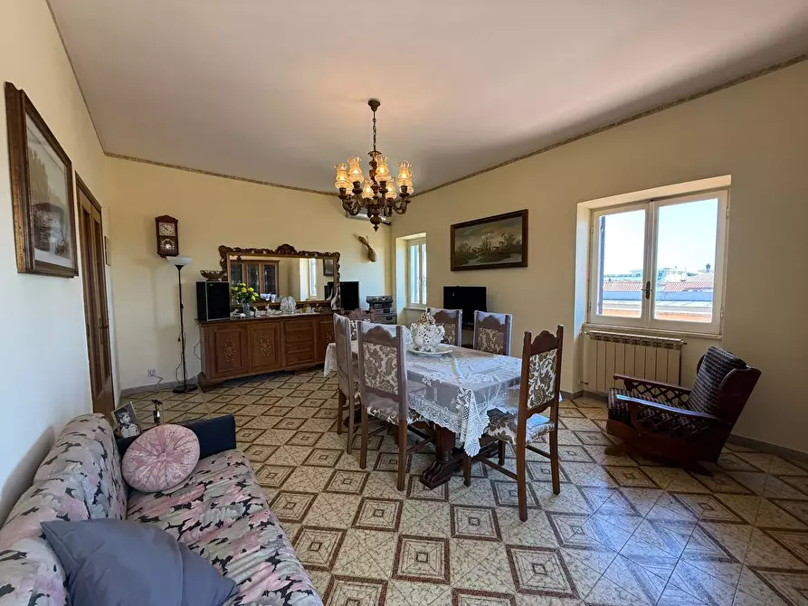 Immagine 18 di Villa in vendita  in Via Pratica Di Mare a Ardea