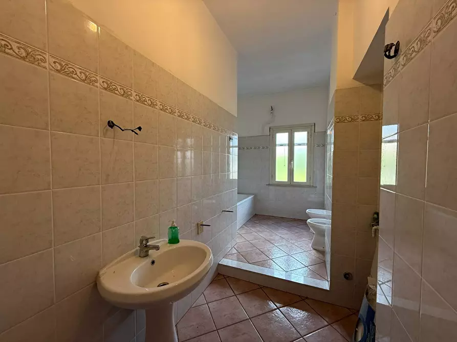 Immagine 51 di Villa in vendita  in Via Pratica Di Mare a Ardea