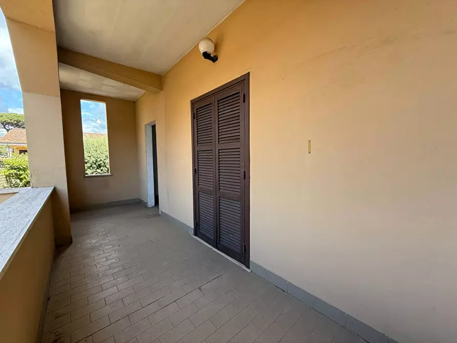 Immagine 55 di Villa in vendita  in Via Pratica Di Mare a Ardea