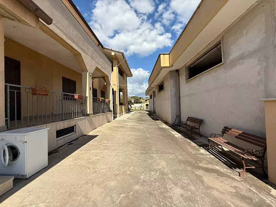 Immagine 67 di Villa in vendita  in Via Pratica Di Mare a Ardea