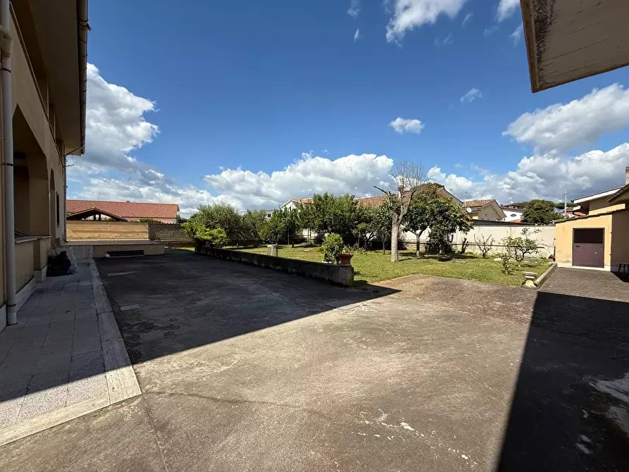 Immagine 68 di Villa in vendita  in Via Pratica Di Mare a Ardea