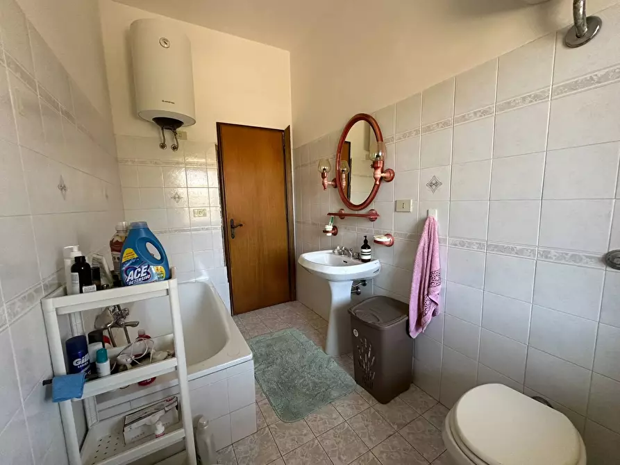 Immagine 88 di Villa in vendita  in Via Pratica Di Mare a Ardea