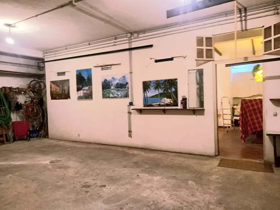 Immagine 45 di Casa semindipendente in vendita  in via zagabria a Pomezia