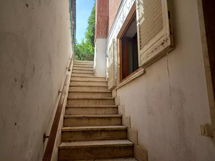 Immagine 32 di Casa semindipendente in vendita  in via zagabria a Pomezia