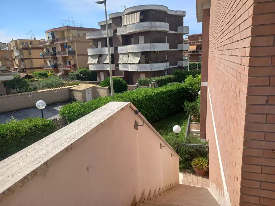 Immagine 31 di Casa semindipendente in vendita  in via zagabria a Pomezia