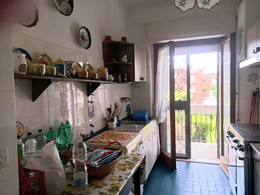 Immagine 12 di Casa semindipendente in vendita  in via zagabria a Pomezia