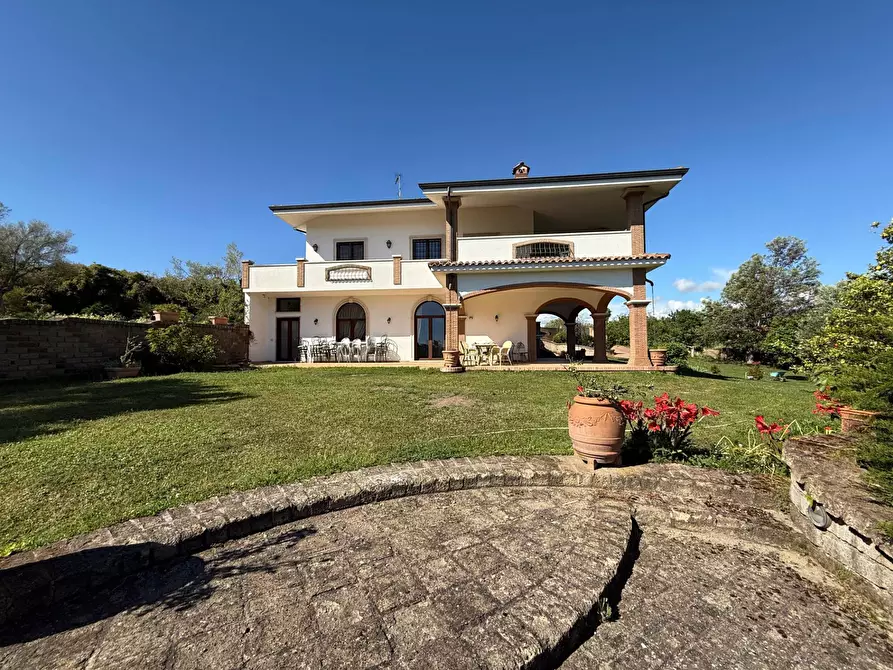 Immagine 20 di Villa in vendita  in via delle Magnolie a Pomezia