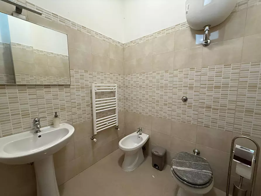 Immagine 43 di Villa in vendita  in via delle Magnolie a Pomezia