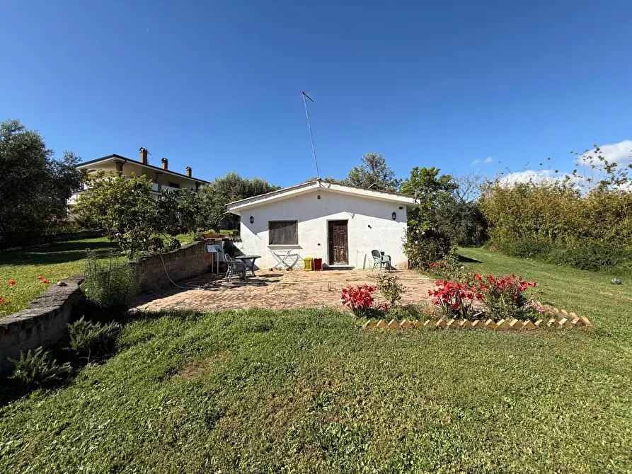 Immagine 19 di Villa in vendita  in via delle Magnolie a Pomezia