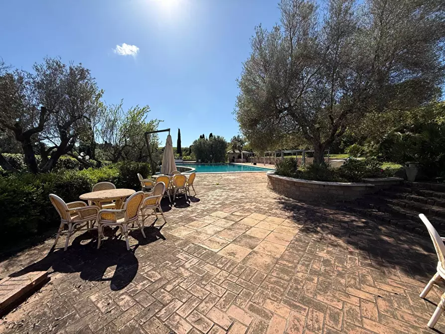 Immagine 40 di Villa in vendita  in via delle Magnolie a Pomezia