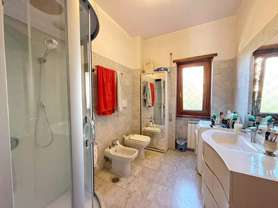 Immagine 28 di Villa in vendita  in Lungomare delle Sirene a Pomezia