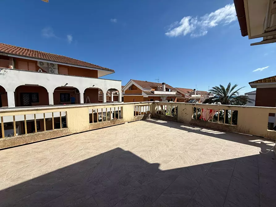 Immagine 40 di Villa in vendita  in Lungomare delle Sirene a Pomezia