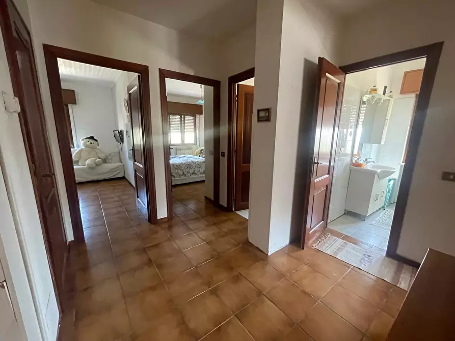 Immagine 14 di Appartamento in vendita  in via dei germani a Ardea