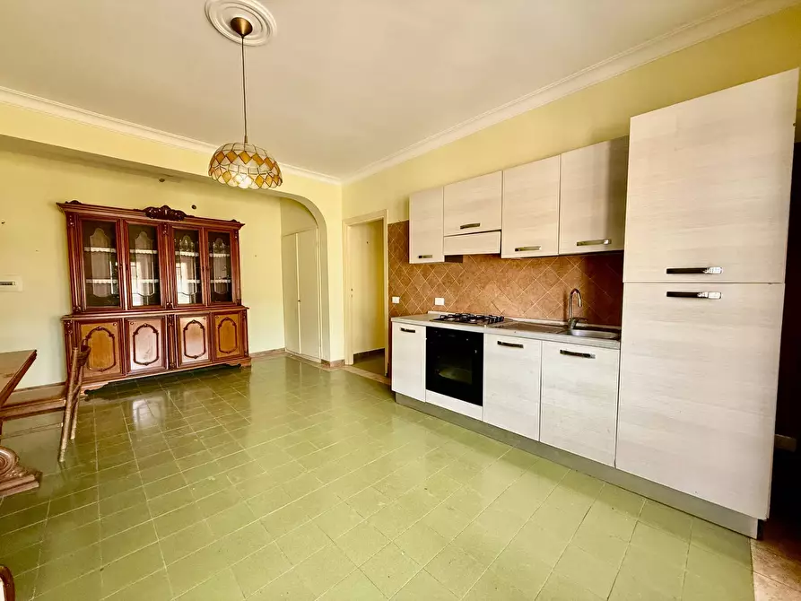 Immagine 11 di Appartamento in vendita  in Via del Pettirosso a Ardea