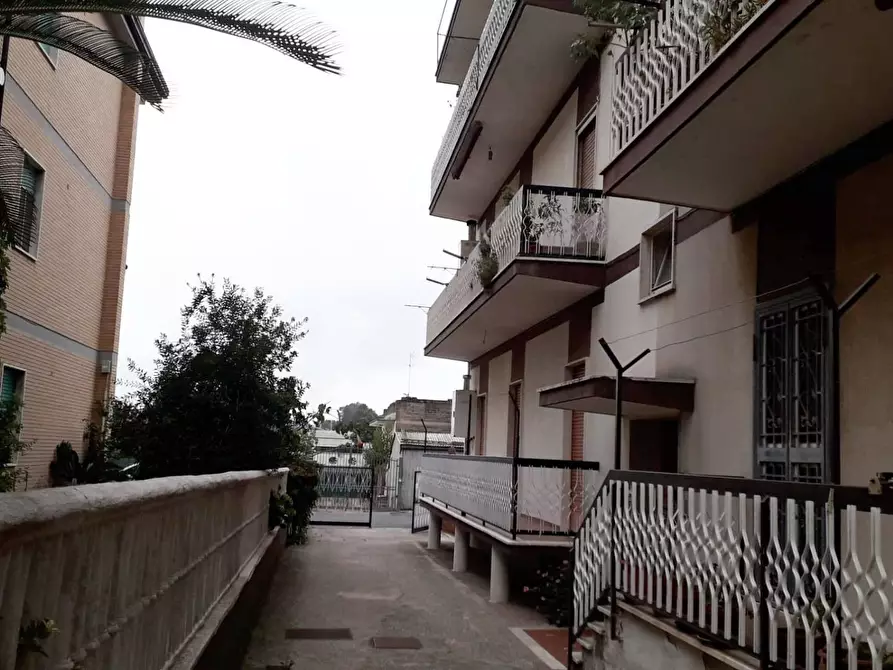 Immagine 24 di Appartamento in vendita  in Via Recanati a Pomezia