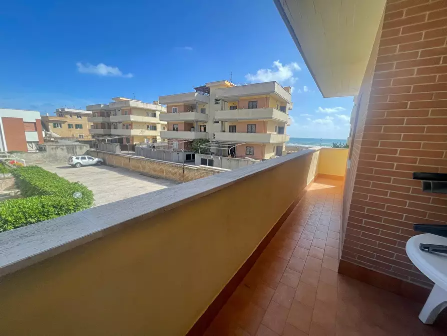 Immagine 15 di Appartamento in vendita  in Via Cagliari a Ardea