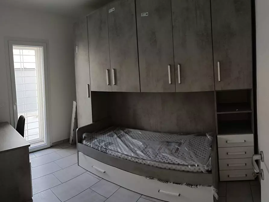 Immagine 14 di Appartamento in vendita  in via lecce a Ardea