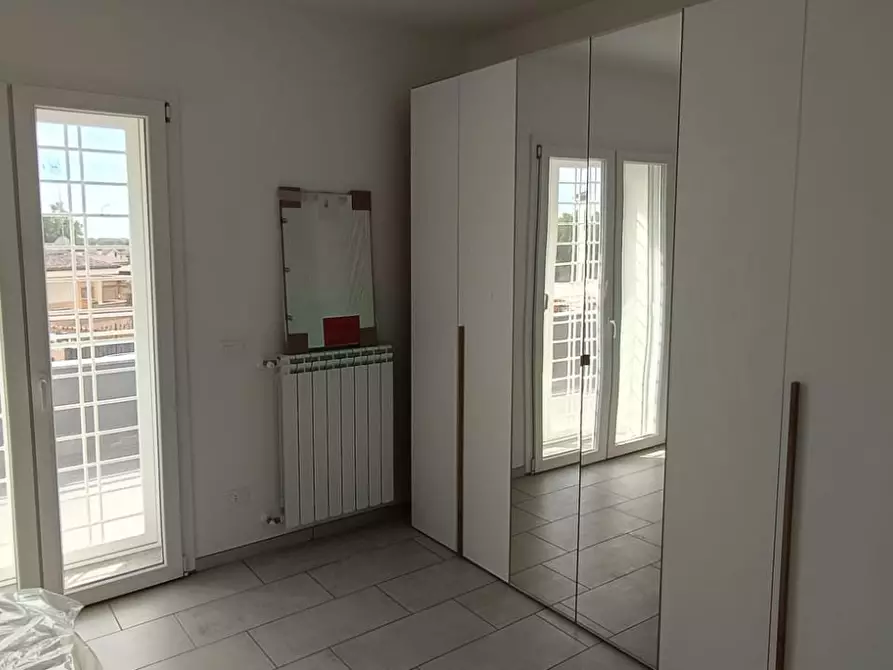 Immagine 10 di Appartamento in vendita  in via lecce a Ardea