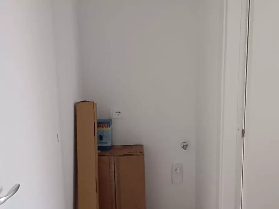 Immagine 15 di Appartamento in vendita  in via lecce a Ardea