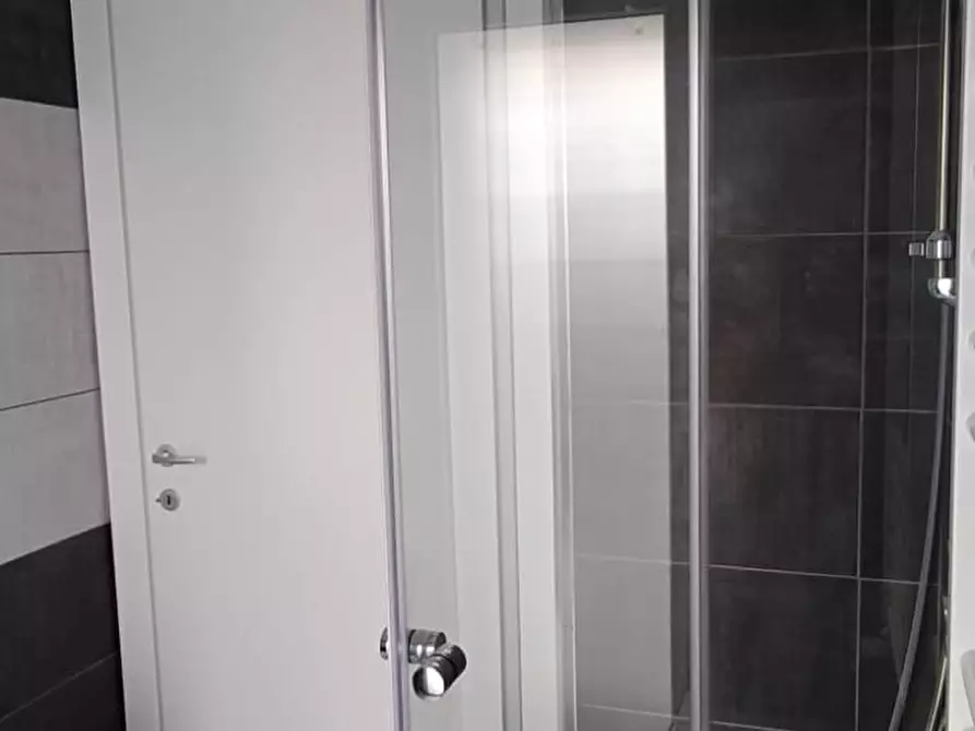 Immagine 16 di Appartamento in vendita  in via lecce a Ardea