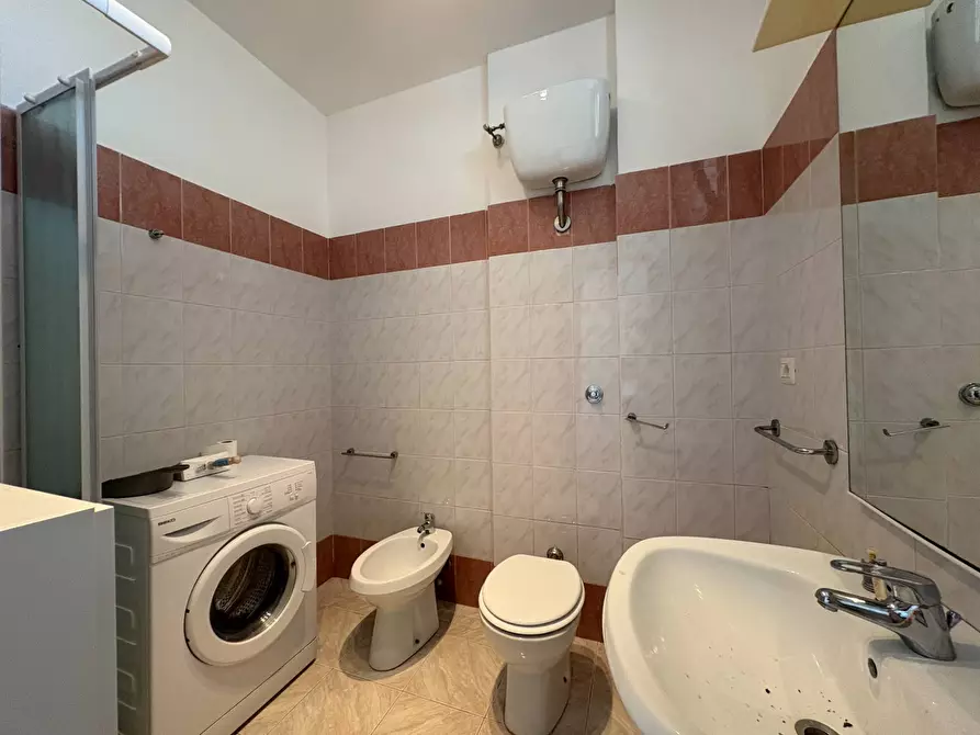 Immagine 11 di Appartamento in vendita  in Via Santo Domingo a Pomezia