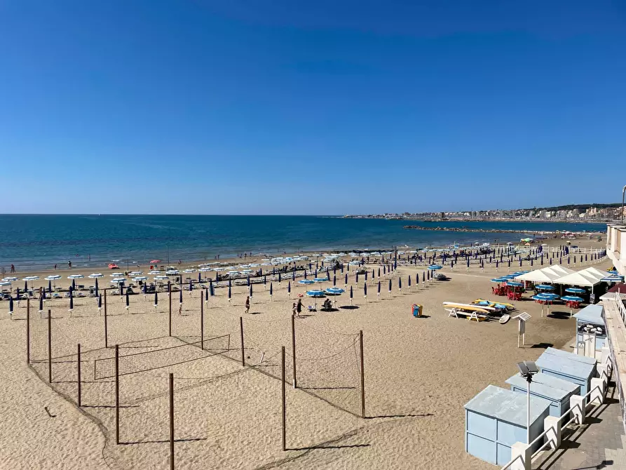 Immagine 2 di Appartamento in vendita  in via Michelangelo a Nettuno