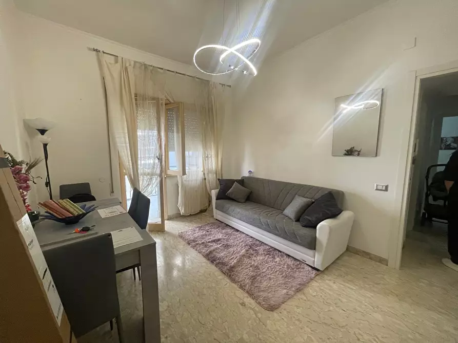 Immagine 2 di Appartamento in vendita  in Via Cincinnato a Pomezia